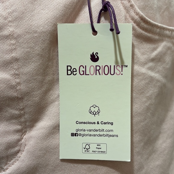 New Plus Size GLORIA VANDERBILT Amanda Pink Capri Jeans Sz 14 - Picture 3 of 6